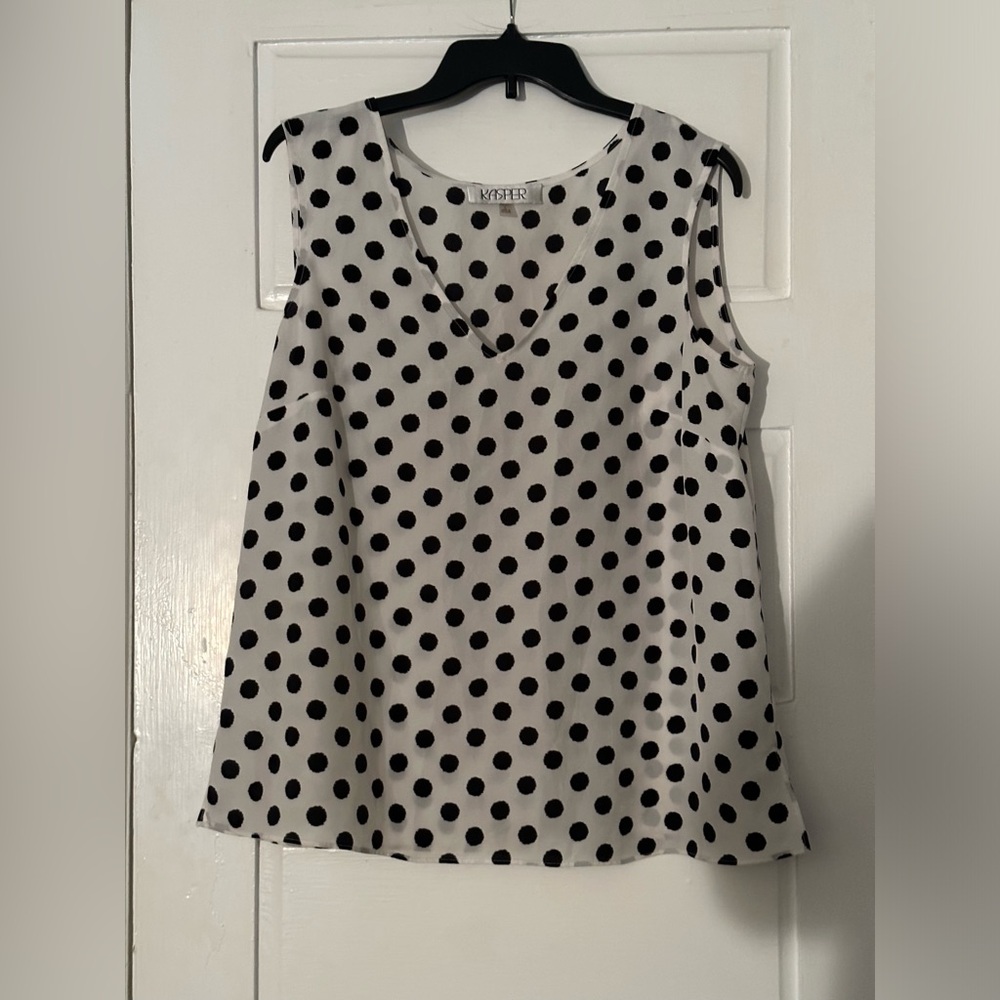 Kasper Black and White Polka Dot Top